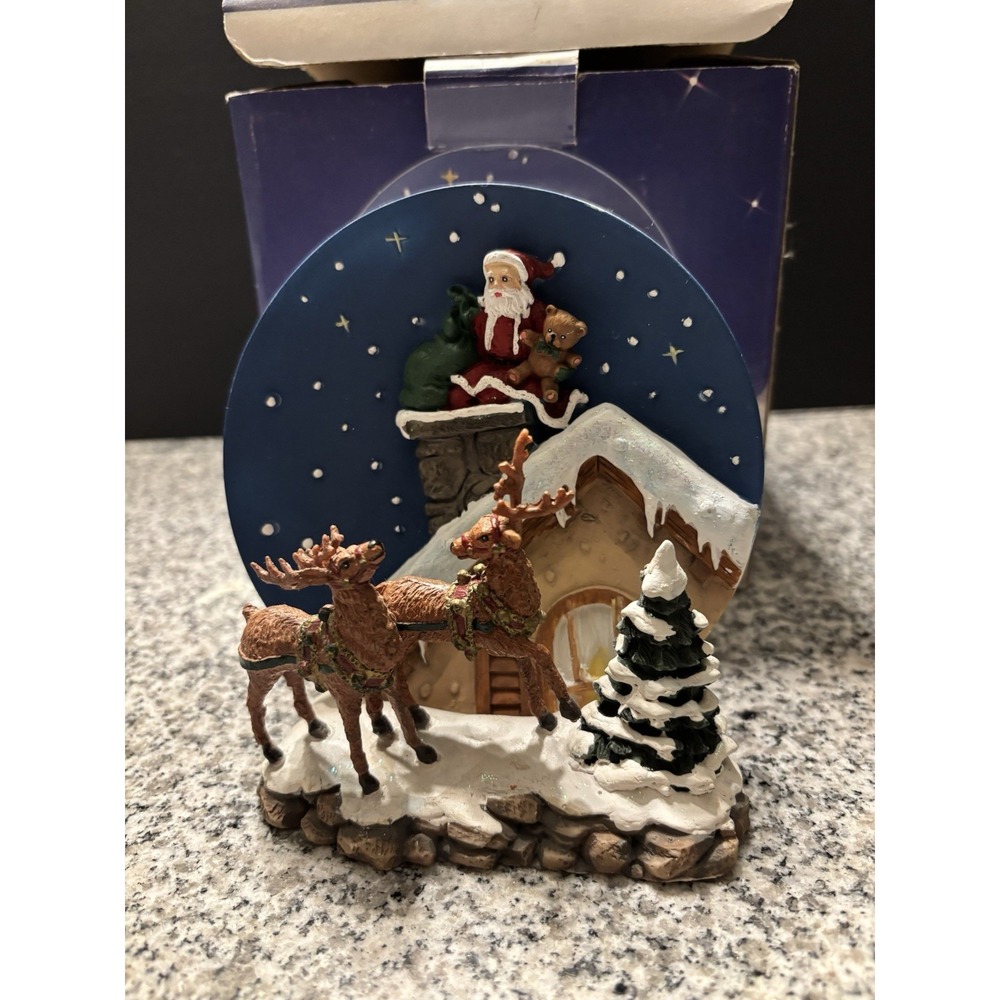 1997 Collectors Edition A Christmas Remembered Plate with Base - Picture 2 of 4